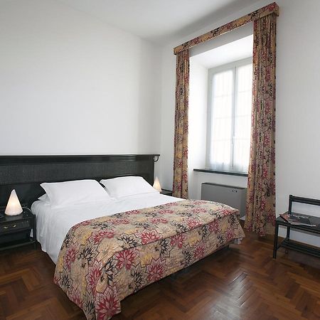 Lord Nelson - Camere Chiavari Esterno foto